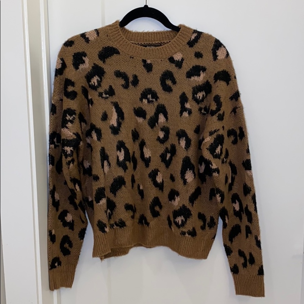 Leopard print sweater